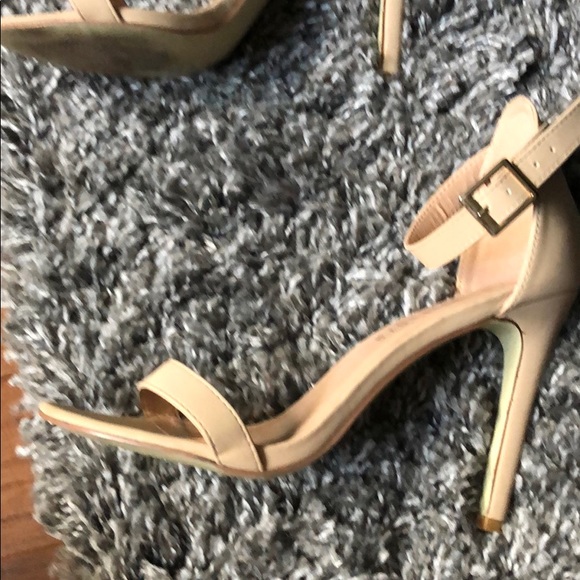 High heels - Picture 5 of 5